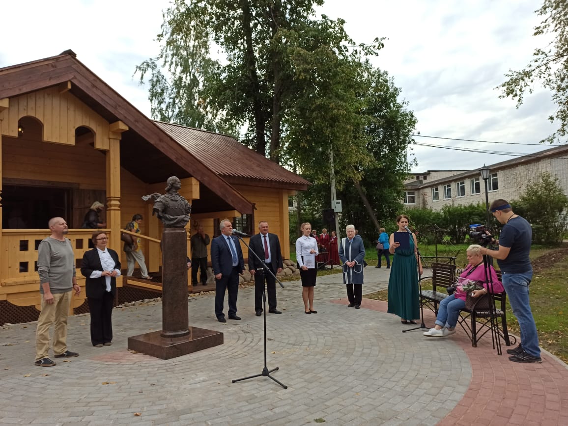 ДУБРАВА - ЛОДЕЙНОЕ ПОЛЕ | Сады Русского музея